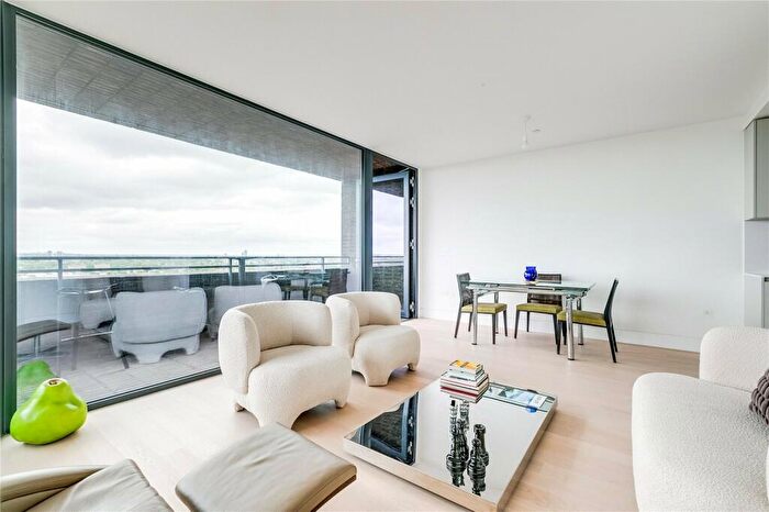 2 Bedroom Flat To Rent In Mono Tower, Penn Street, N1