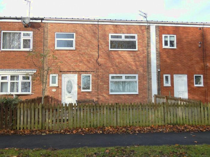 3 Bedroom Semi-Detached House To Rent In Hatfield Place, Peterlee, SR8