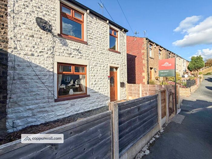 3 Bedroom End Of Terrace House For Sale In Vale Street, Bacup, Rossendale, OL13