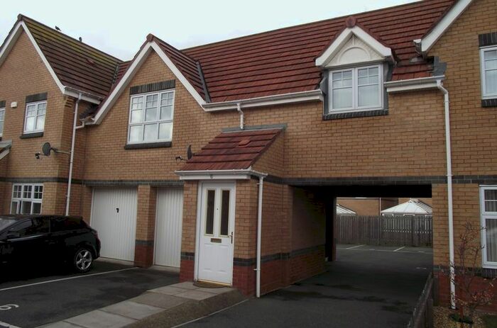 2 Bedroom Flat To Rent In Cestrium Court, Wallsend NE28