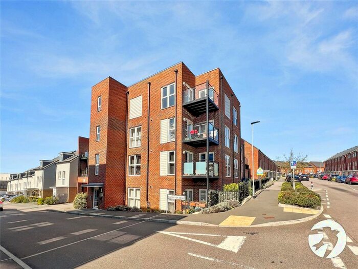 2 Bedroom Flat To Rent In Shackleton Drive, Dartford, Kent, DA1