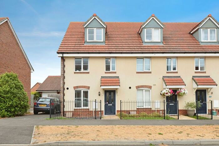 3 Bedroom Terraced House For Sale In Candytuft Way, Harwell, Didcot, OX11