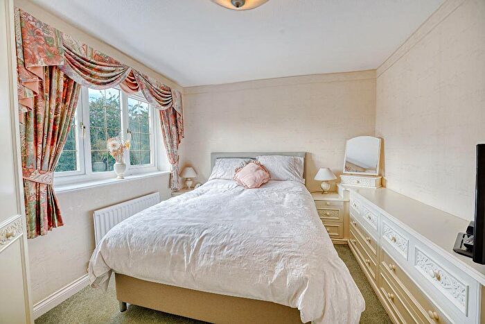 3 Bedroom Semi-Detached House For Sale In Hexham Court, Highgrove Estate, NE11