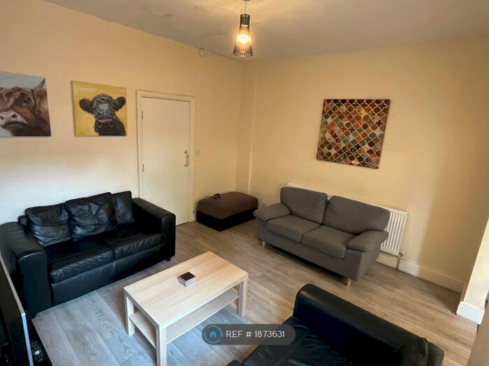 5 Bedroom Terraced House To Rent In West Parade, Lincoln, LN1