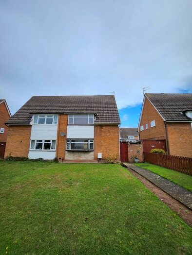 2 Bedroom Semi-Detached House To Rent In Medway Close, Brierley Hill, DY5