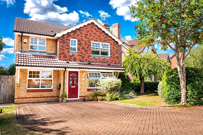 4 Bedroom Detached House For Sale In Warren Drive, Southwater, RH13