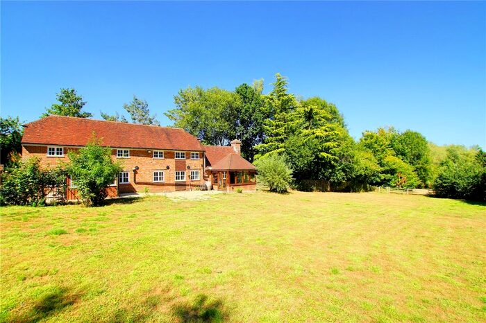 4 Bedroom Barn Conversion For Sale In Woodmans Green Road, Whatlington, Battle, TN33