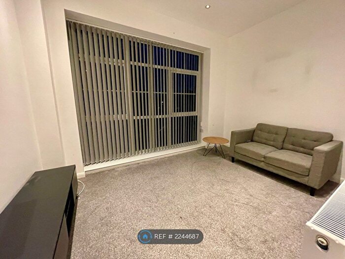 Studio To Rent In Memorial Road, Worsley, Manchester, M28