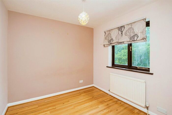 4 Bedroom Detached House For Sale In The Spinney, Robertsbridge, East Sussex, TN32