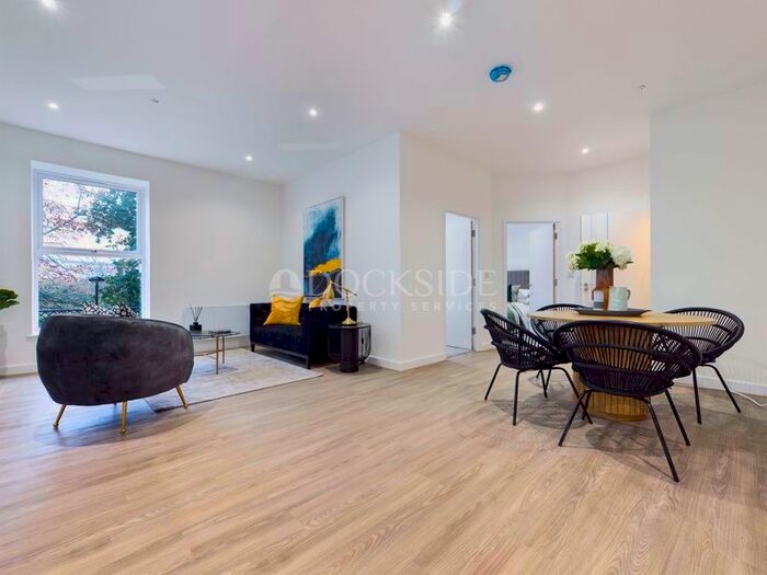 2 Bedroom Property To Rent In Quayside, Chatham Maritime, Chatham, ME4