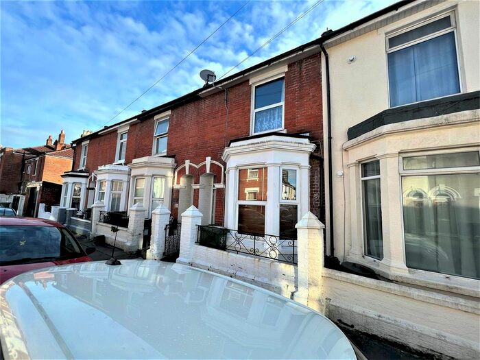 4 Bedroom Terraced House To Rent In Hudson Road, Southsea, PO5