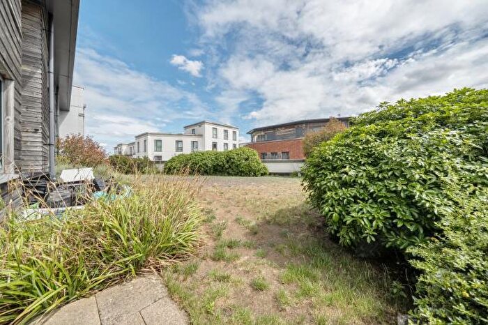 1 Bedroom Apartment For Sale In Park Way, Newbury, RG14