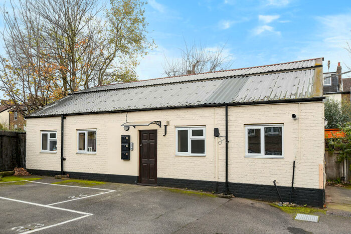 1 Bedroom Flat To Rent In Homesdale Road, Bromley, BR1
