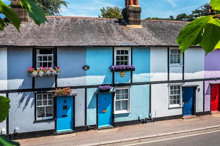 1 Bedroom Terraced House For Sale In Woodfield Lane, Ashtead, KT21