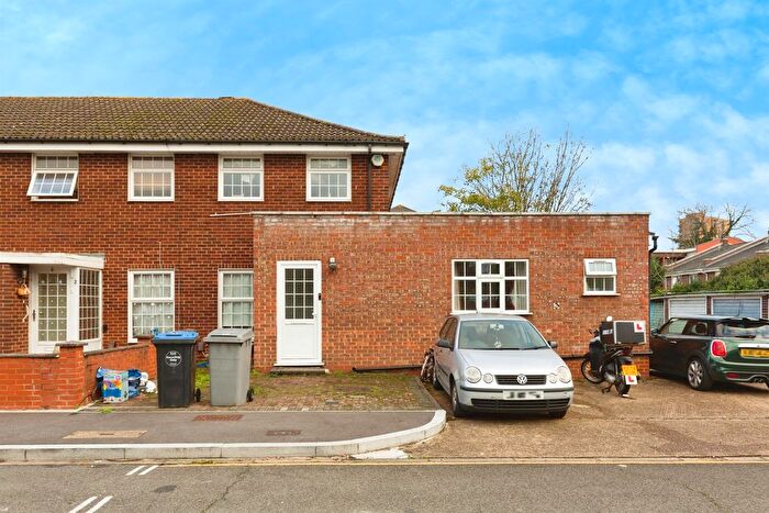 3 Bedroom End Terrace House For Sale In Rosecroft Walk, Wembley, HA0
