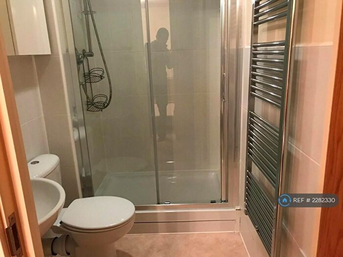 2 Bedroom Flat To Rent In City Walk Apartments, Birmingham, B1