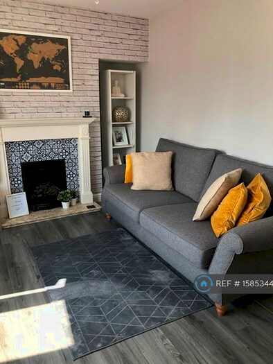 3 Bedroom Terraced House To Rent In Upper Wortley Road, Rotherham, S61