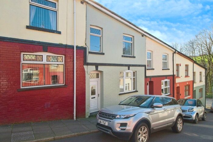 3 Bedroom Terraced House For Sale In Gladys Street, Tonyrefail, Porth, CF39