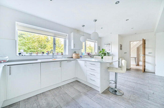 5 Bedroom Detached House For Sale In Grove Road, Godalming, Surrey, GU7