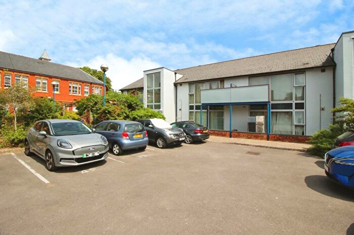 2 Bedroom Apartment To Rent In Leicester Street, Swindon, SN1