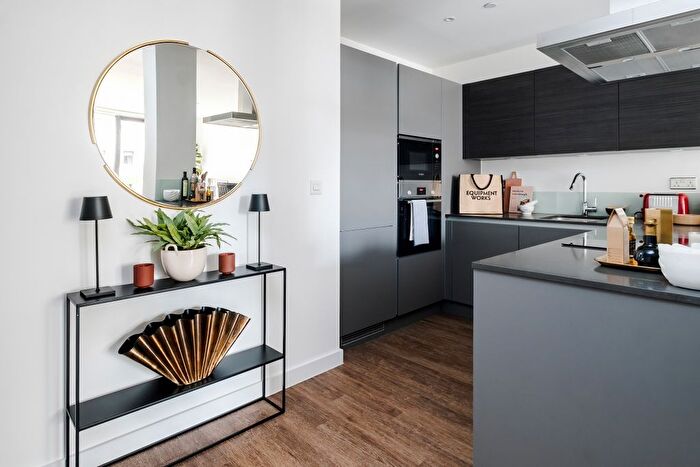 3 Bedroom Flat To Rent In Equipment Works, Vanguard Way, Walthamstow, E17