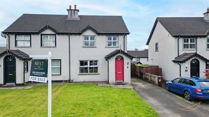 3 Bedroom Semi-Detached House For Sale In Huntingdale Way, Ballyclare, BT39