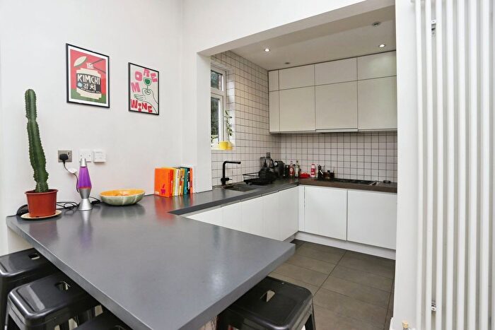 3 Bedroom Terraced House For Sale In Manchester Road, Heaton Chapel, Stockport, SK4