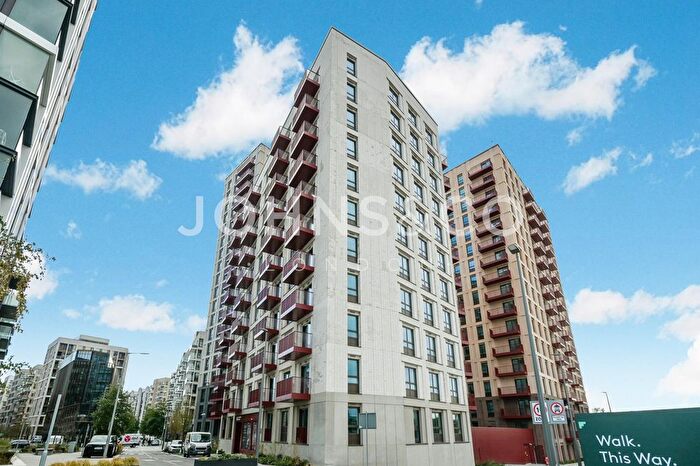 Studio To Rent In Bella House, Peninsula Gardens, London, SE10