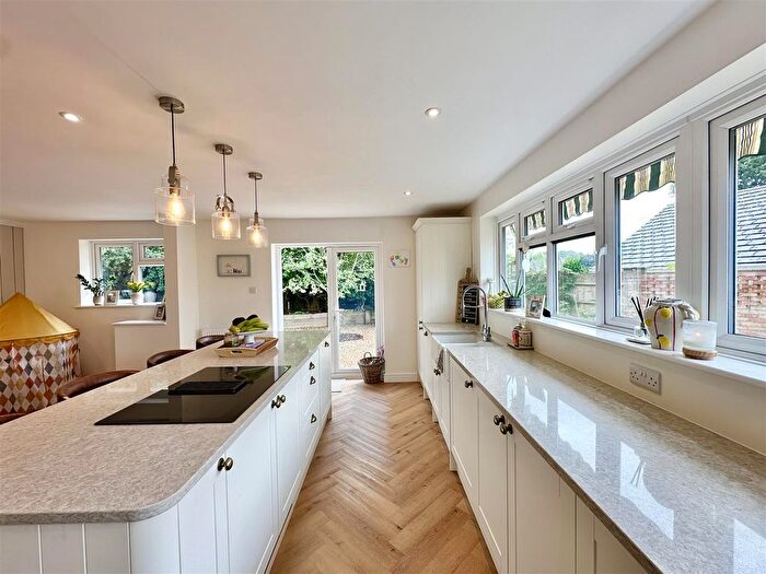 3 Bedroom Detached Bungalow For Sale In Loxwood Close, Bexhill-On-Sea, TN39