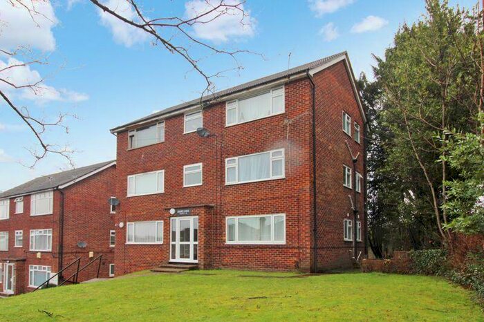 1 Bedroom Apartment To Rent In Romsey Road, Southampton, SO16