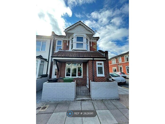 1 Bedroom Flat To Rent In Chichester Road, Portsmouth, PO2