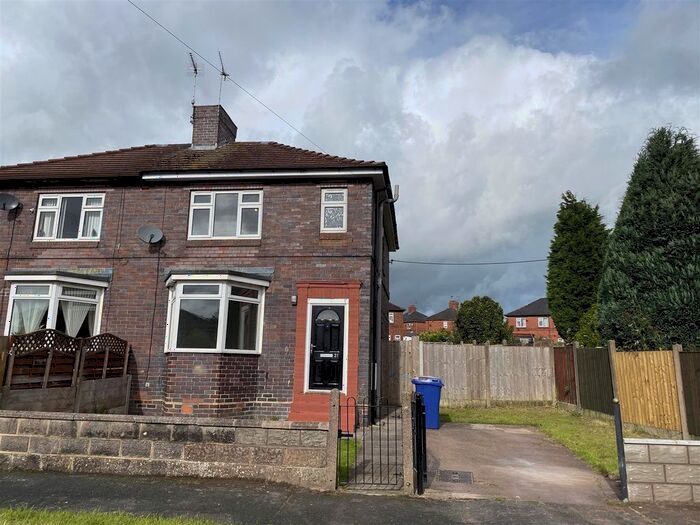 3 Bedroom Semi-Detached House To Rent In Harvey Road, Meir, Stoke-On-Trent, ST3