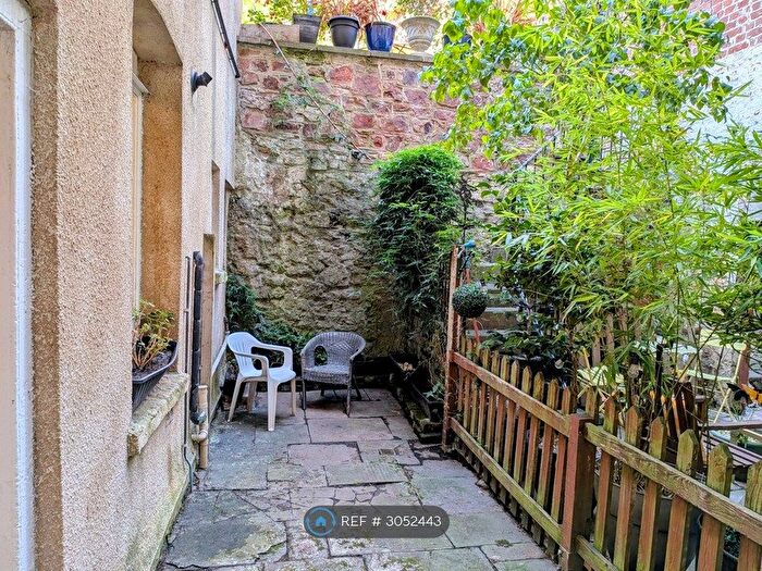 2 Bedroom Flat To Rent In Albemarle Row, Bristol, BS8