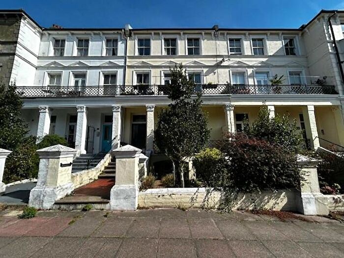 1 Bedroom Flat To Rent In Eversfield Road, Eastbourne, BN21