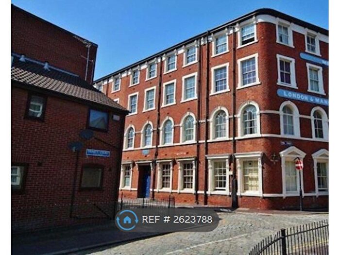 1 Bedroom Flat To Rent In Robinson Row, Hull, HU1