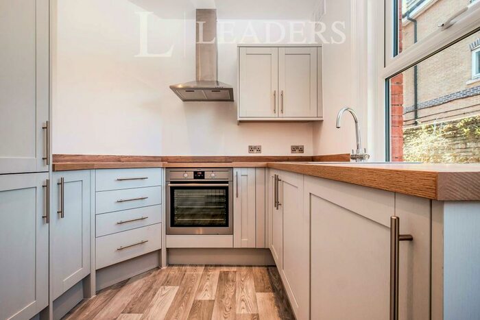 3 Bedroom Apartment To Rent In Shelley Road, BN11