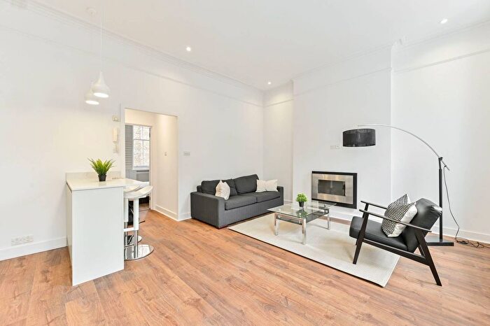1 Bedroom Flat To Rent In Old Brompton Road, South Kensington, London, SW5