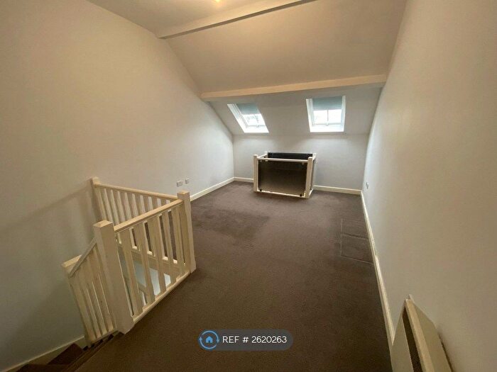1 Bedroom Flat To Rent In Alpha Chapel, Greenfield, Holywell, CH8