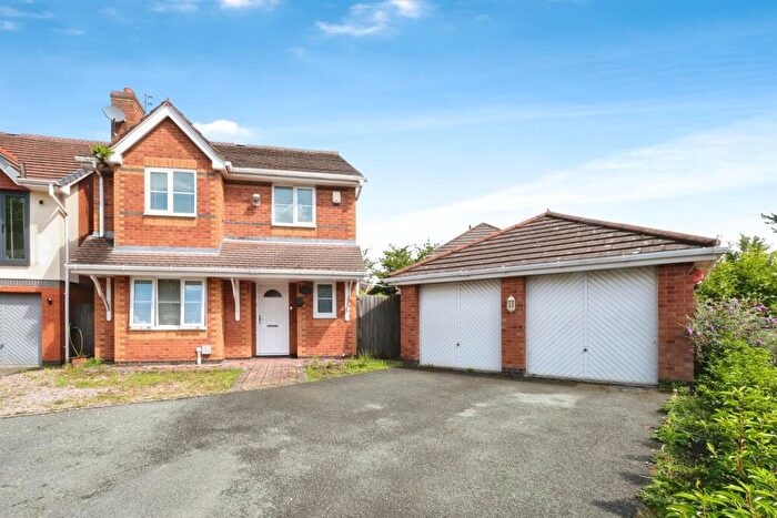 4 Bedroom Detached House For Sale In Foxhunter Drive, Liverpool, L9