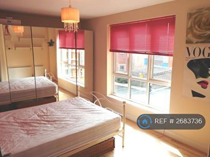 2 Bedroom Flat To Rent In Russell Court, Preston, PR1