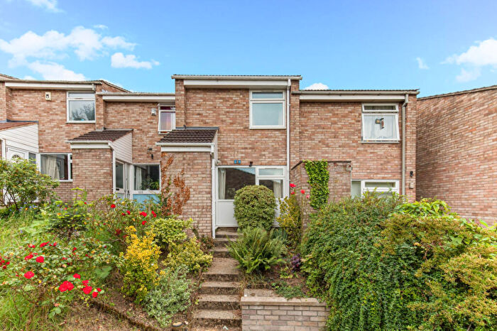 2 Bedroom Terraced House For Sale In Leafield Road, Temple Cowley, OX4