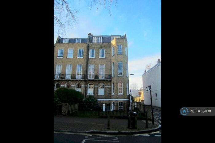 1 Bedroom Flat To Rent In Camberwell Grove, London, SE5