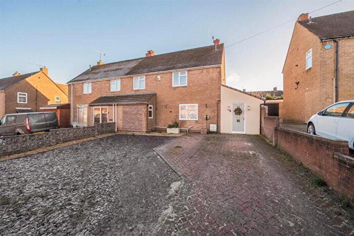 3 Bedroom Semi Detached House For Sale In Fortfield Road, Bristol, BS14