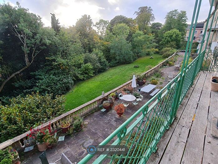 2 Bedroom Flat To Rent In Clifton, Bristol, BS8