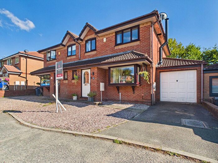 3 Bedroom Semi Detached House For Sale In Newburn Close, Skelmersdale, WN8