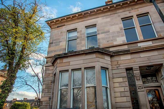 2 Bedroom Flat To Rent In Lancaster Terrace, Glasgow, G12