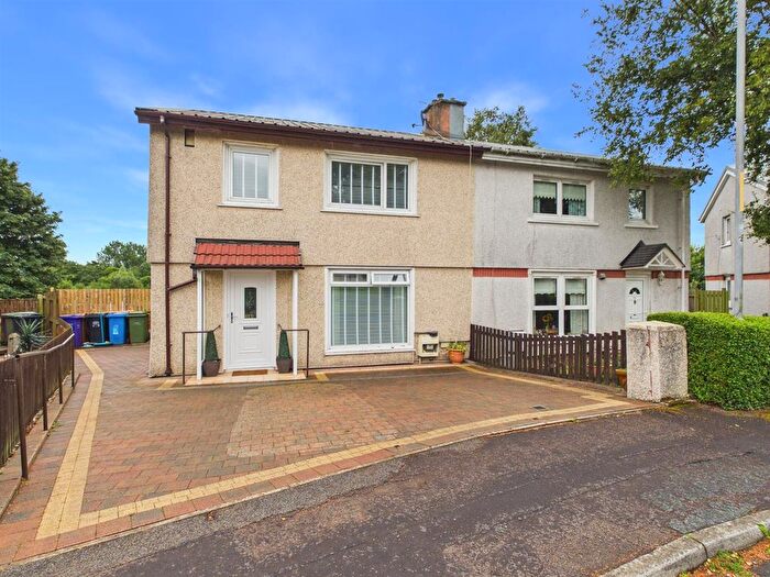 3 Bedroom Property For Sale In Ryeside Road, Glasgow, G21