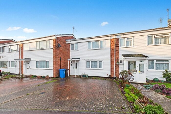 3 Bedroom Terraced House To Rent In Greenfields, Maidenhead, Berkshire, SL6