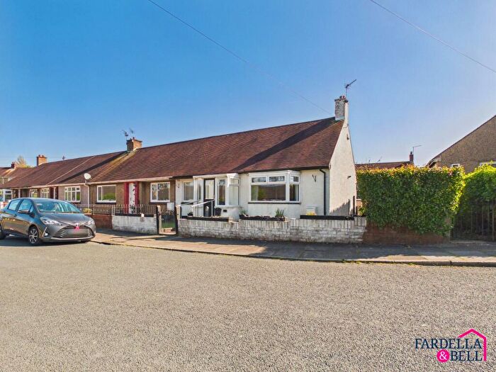 2 Bedroom Semi-Detached Bungalow For Sale In Langdale Road, Padiham, BB12