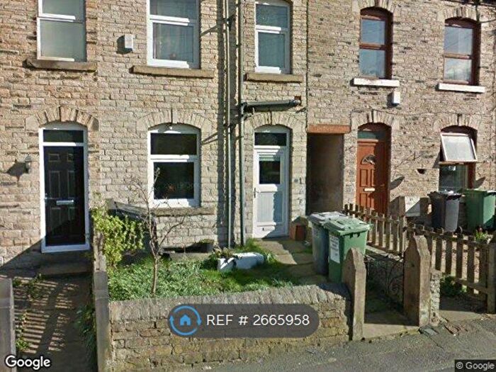 2 Bedroom Terraced House To Rent In Lowerhouses Lane, Huddersfield, HD5